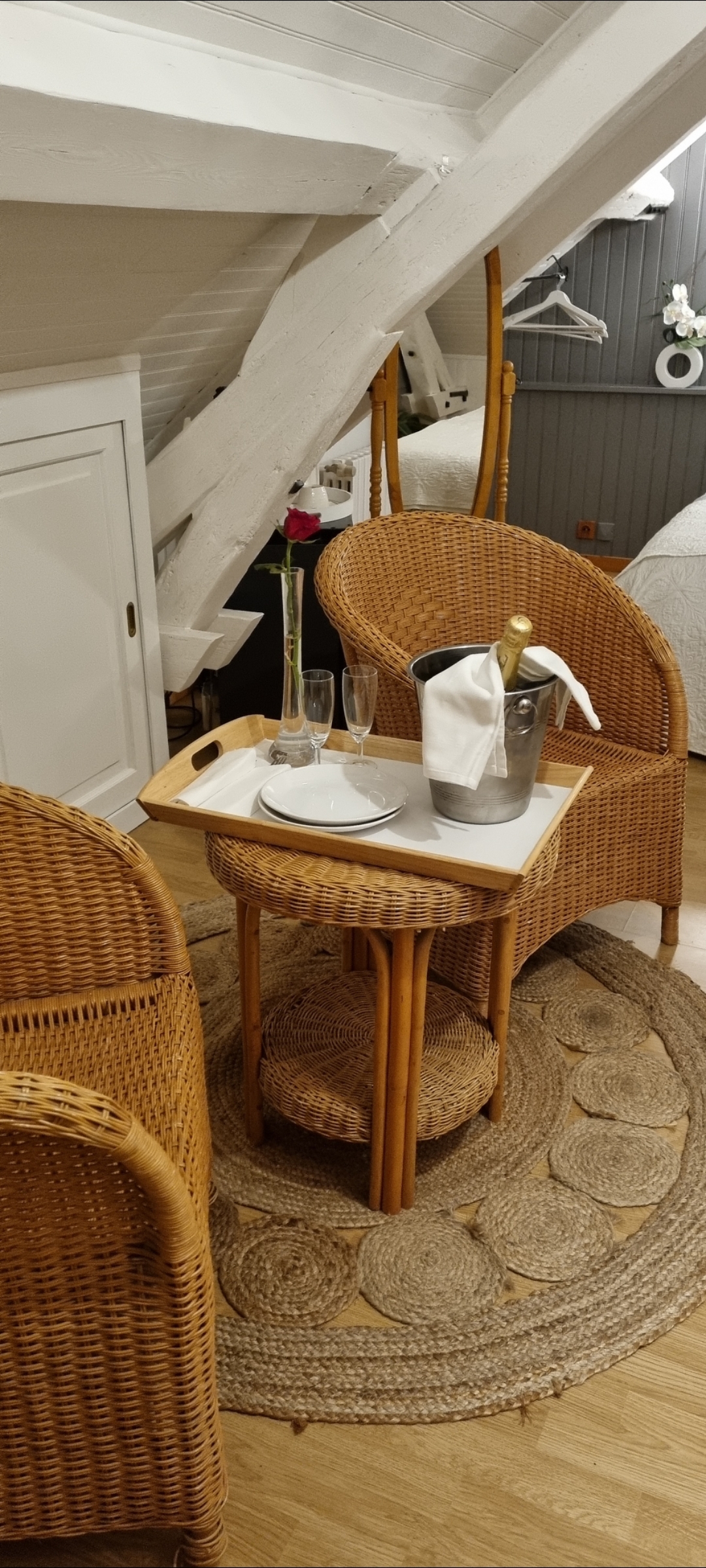  Chambre Douceur Romantique, petit déjeuner inclus et climatisation réversible