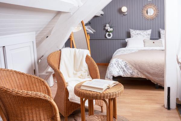 Chambre Douceur Romantique, petit déjeuner inclus et climatisation réversible