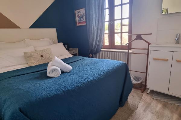 Chambre Économique – Petit-déjeuner inclus