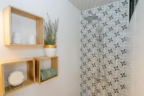 Chambre Scandinave Cozy – Petit-déjeuner inclus, avec climatisation