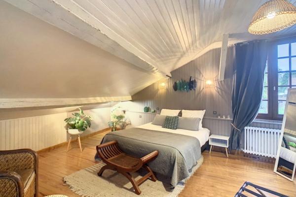 Chambre Scandinave Cozy – Petit-déjeuner inclus, avec climatisation