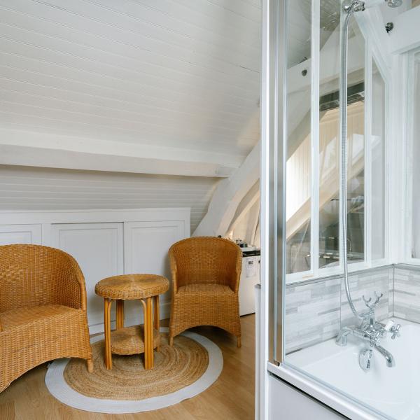Chambre Douceur Romantique, petit déjeuner inclus et climatisation réversible