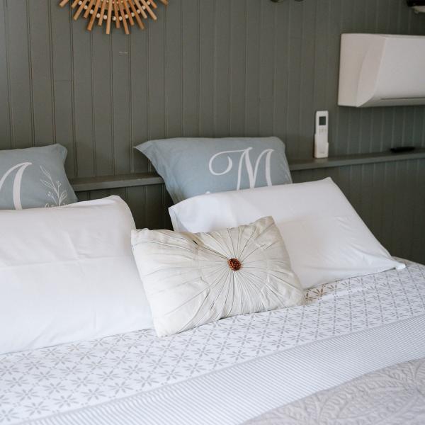 Sweet Romance Room, breakfast included and reversible air conditioning