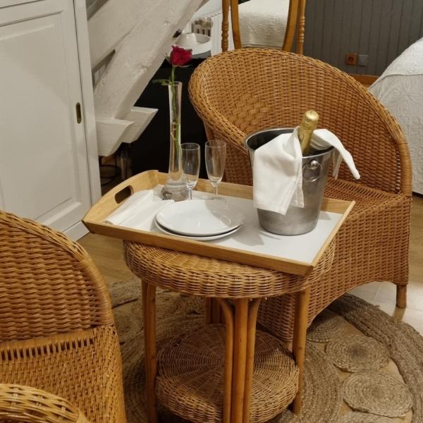  Chambre Douceur Romantique, petit déjeuner inclus et climatisation réversible