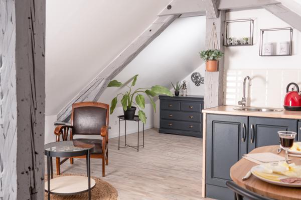 Zen Independence, breakfast included and reversible air conditioning